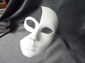 masque lune blanc , travail artisanal fait à Venise