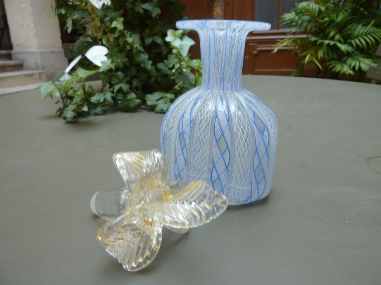 flacon à parfum en verre de Murano soufflé, réplique d'un ancien flacon 18 me siecle