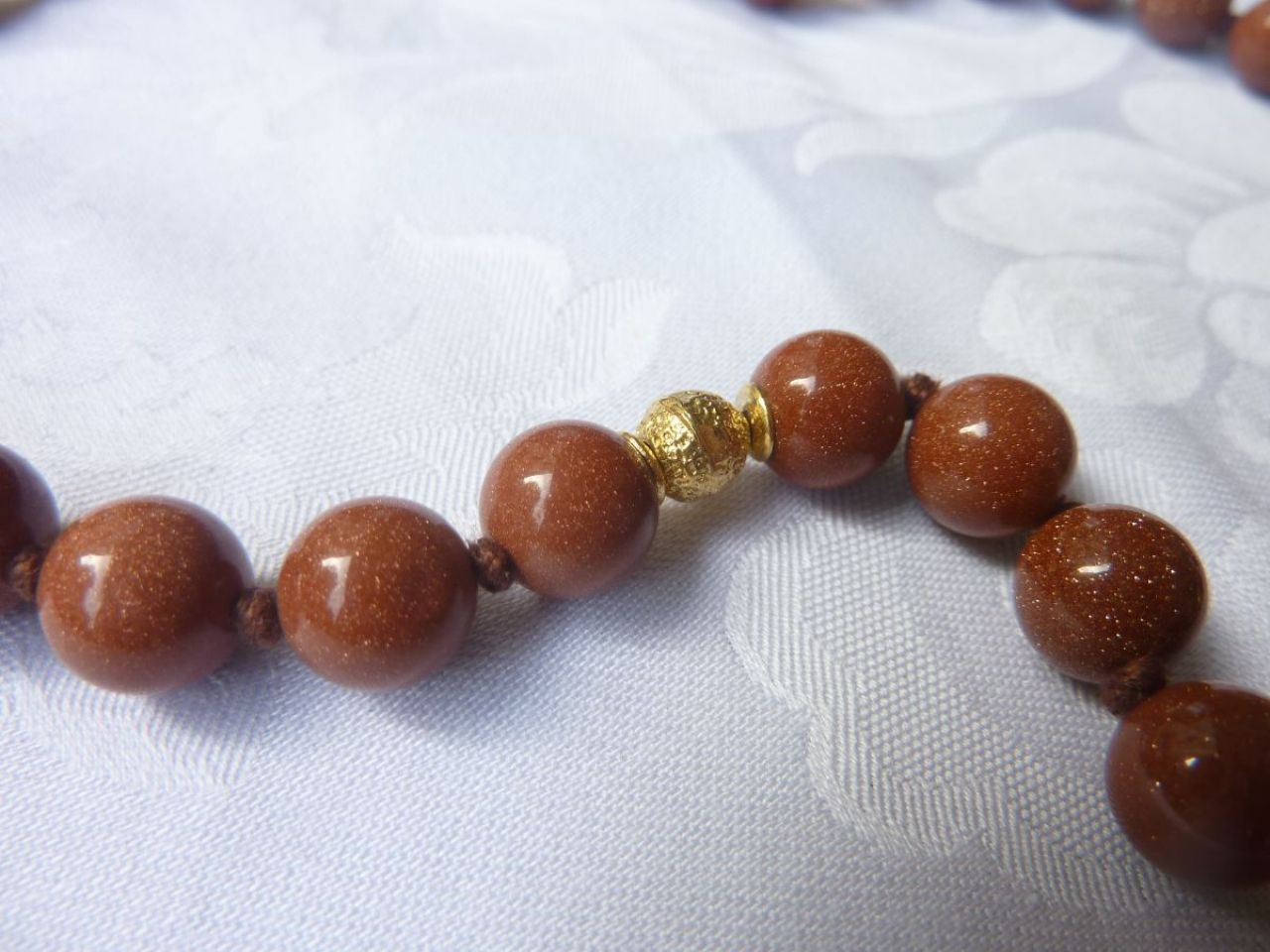 bijoux femme, collier en verre de Murano 