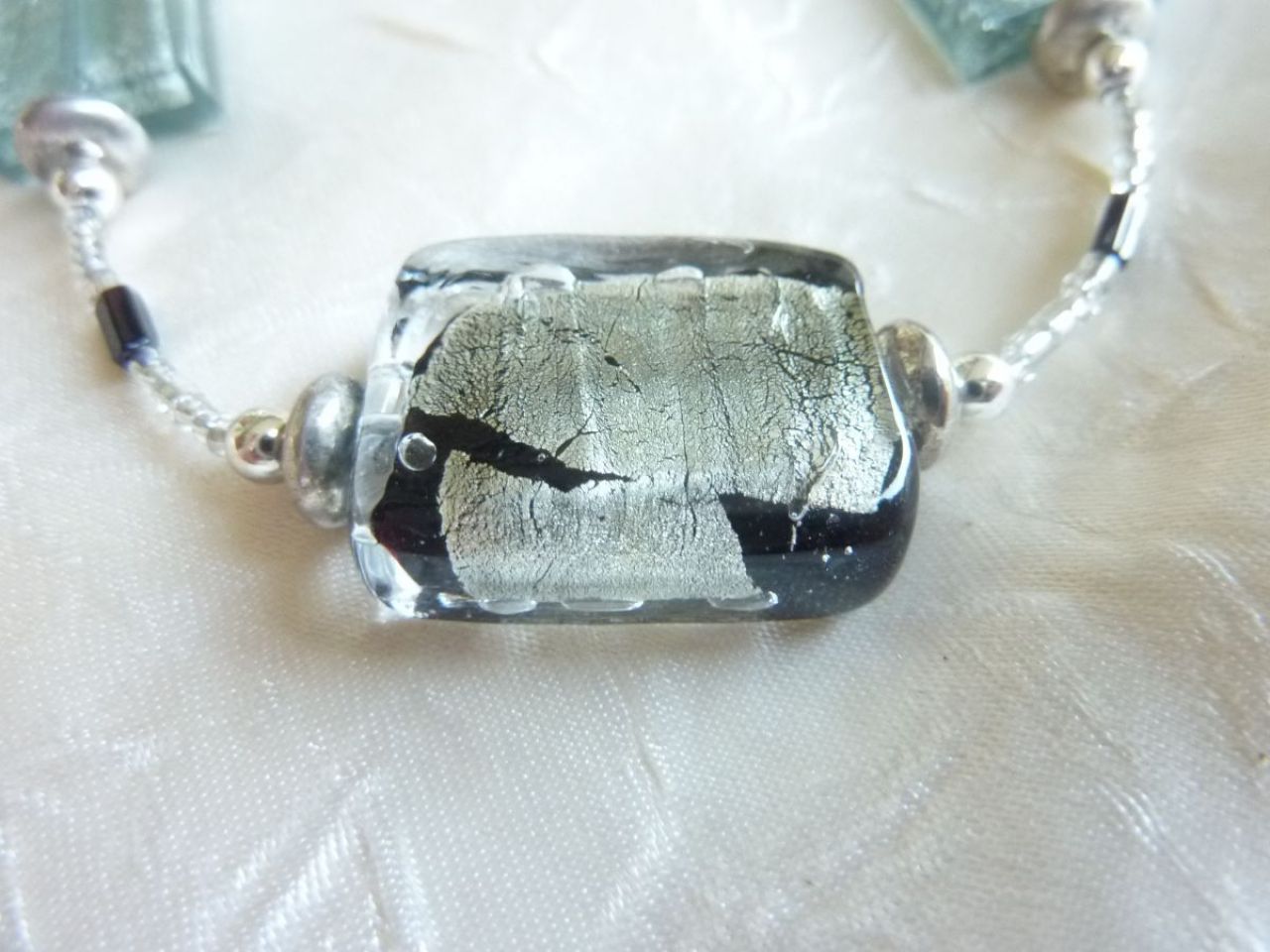 bracelet en verre de Murano, bijoux femme en verre de Murano 