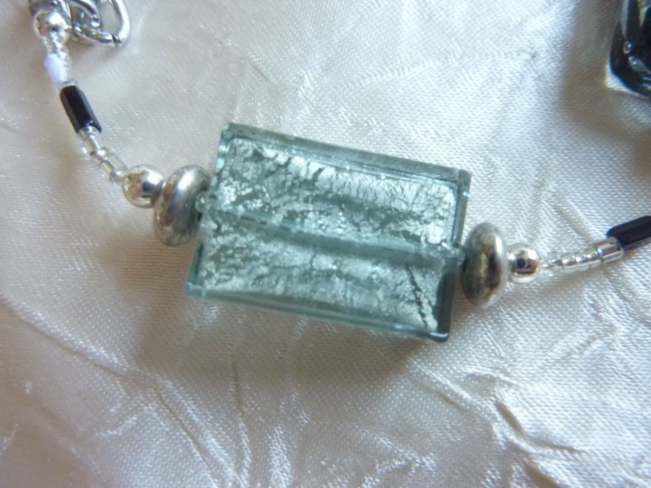 bracelet en verre de Murano, bijoux femme en verre de Murano 