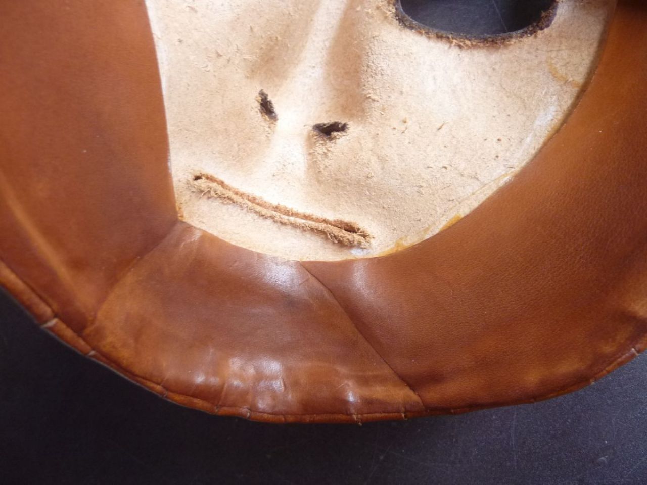 masque en cuir, masque pour le theatre 