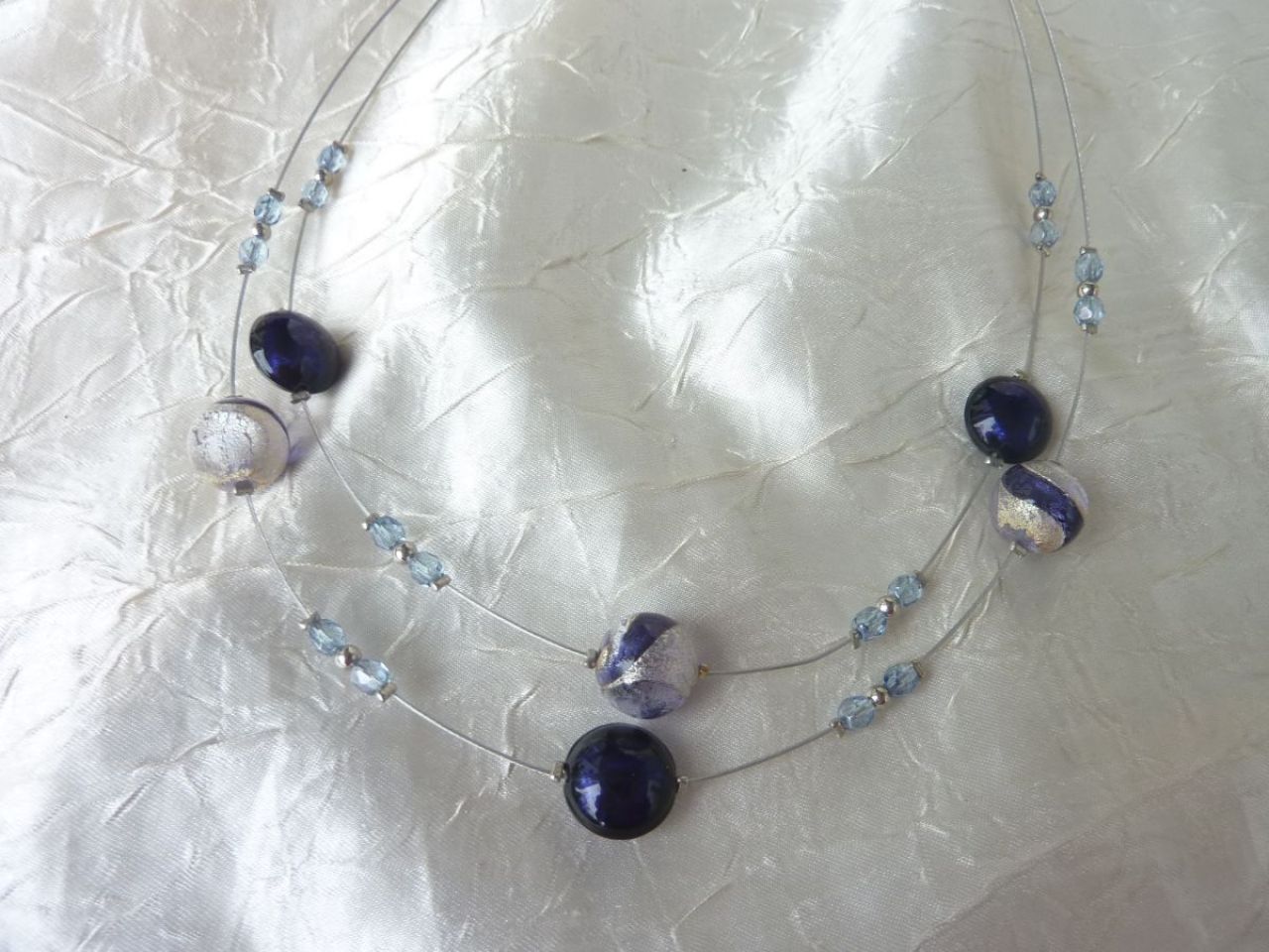 collier femme, bijoux en verre de Murano 