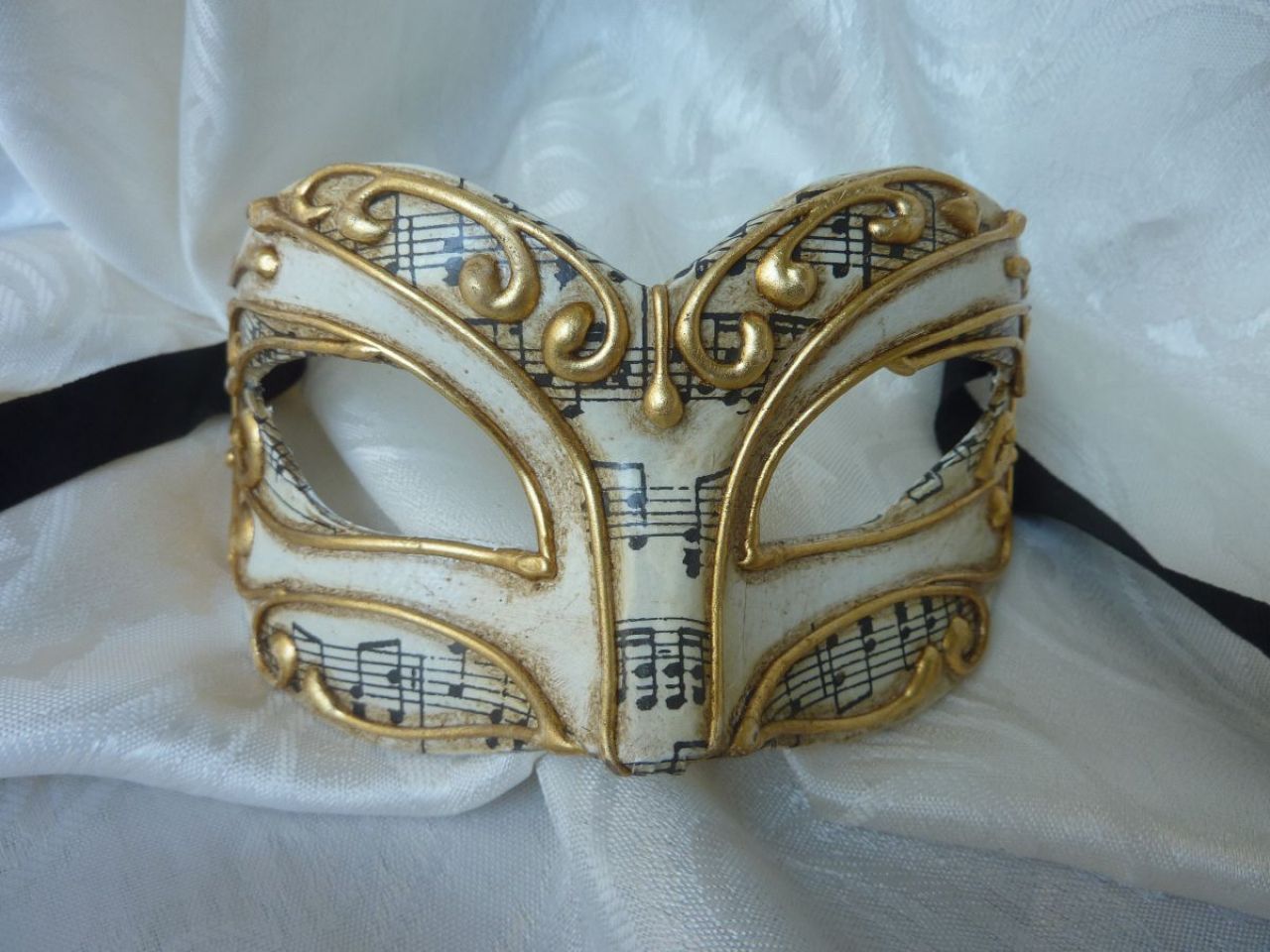 masque venitien à Paris ,masque de carnaval 