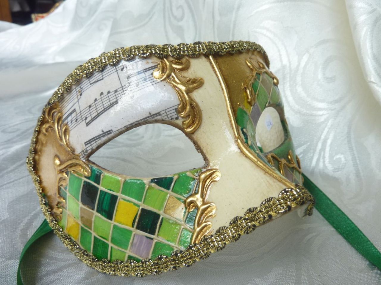masque venitien à Paris ,masque de carnaval 