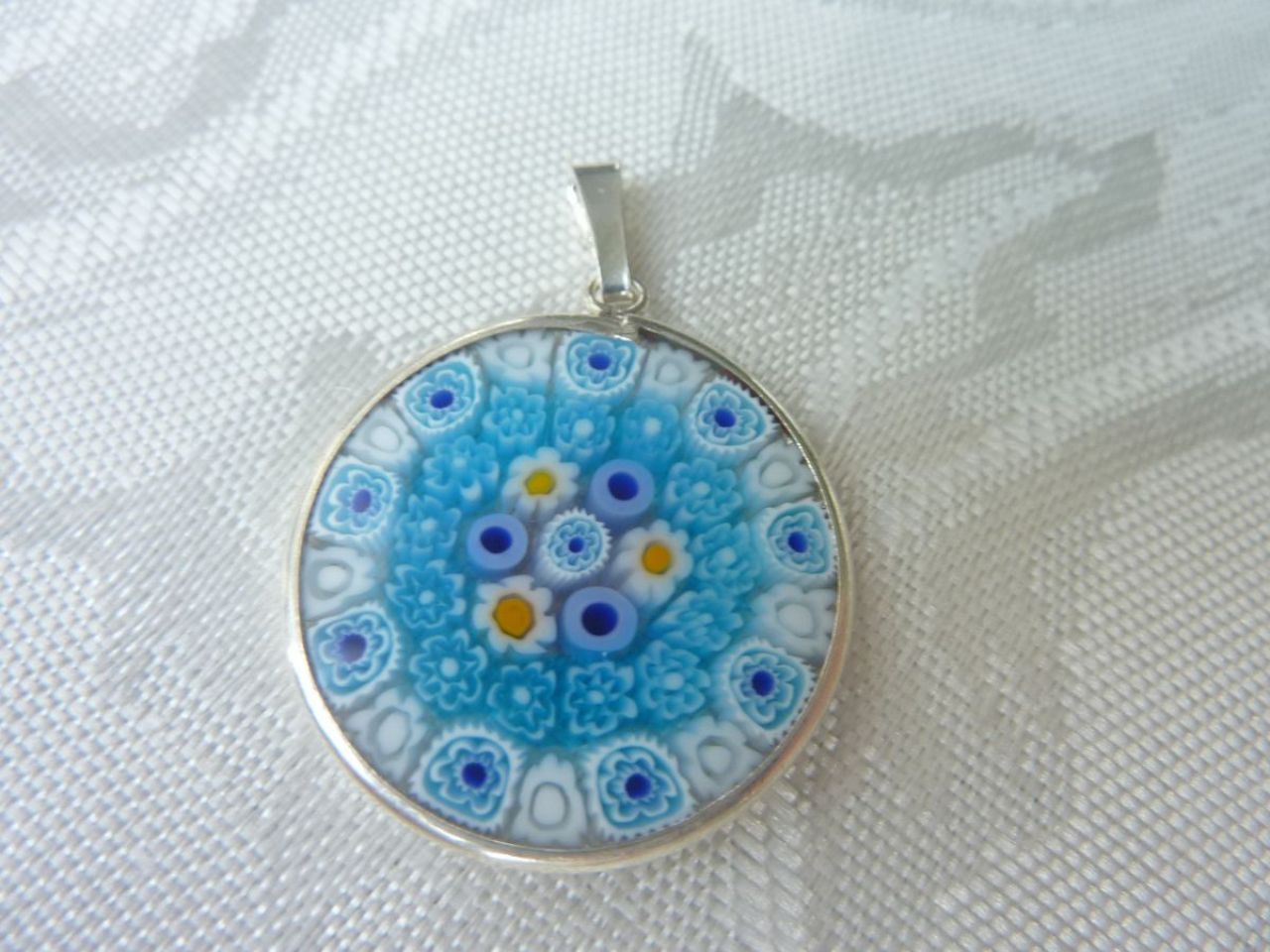 pendentif millefleur Murano, bijou Murano 