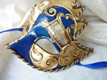 masque loup soleil blanc et bleu avec reproductions de vues de Venise, décoré à la main, arabesques à la feuille d'or