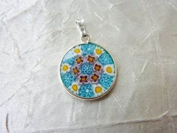 pendentif en verre millrfleur