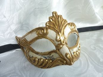 masque venitien à Paris ,masque de carnaval 