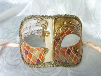 masque venitien à Paris ,masque de carnaval 
