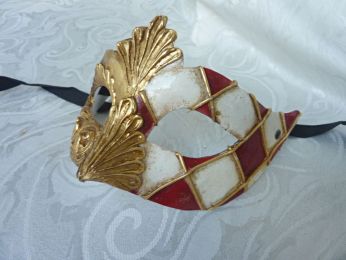 masque venitien à Paris ,masque de carnaval 