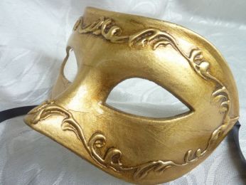 masque venitien à Paris ,masque de carnaval 